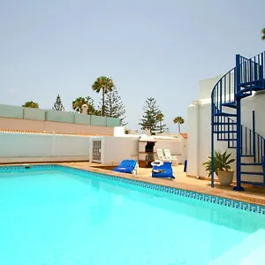  Villa Bahamas